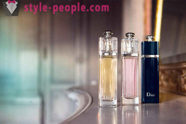 Dior Addict 2: beschrijving van de flavour en customer reviews
