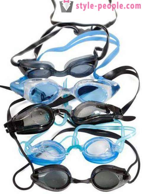 Hoe om een ​​bril voor zwemmen te kiezen: tips