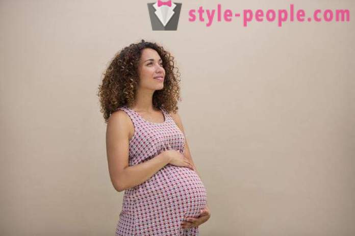 De beste haarkleurmiddelen voor zwangere vrouwen: een overzicht van de samenstelling, instructies en feedback