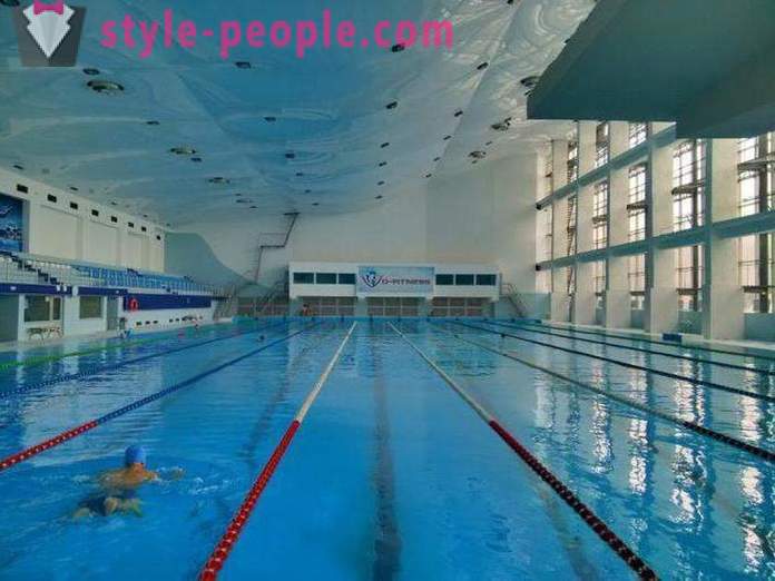 Zwembaden in Almaty: adressen, foto's en beoordelingen