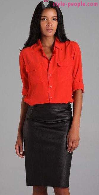 Rode blouse: een overzicht van de modellen en de beste mix van deskundig advies