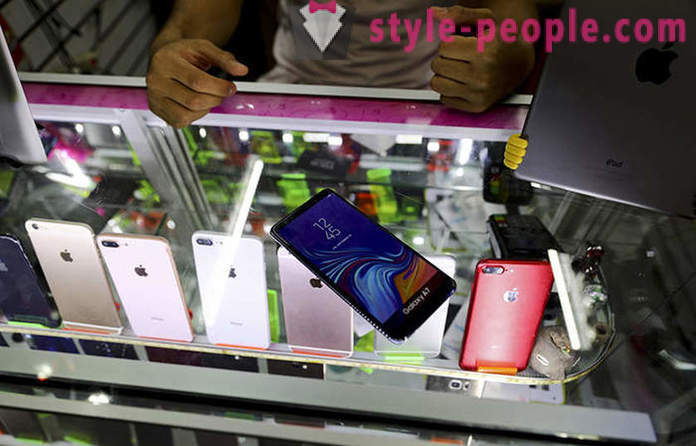 Waarom Mexico City bewoners kopen dummy mobiele telefoons