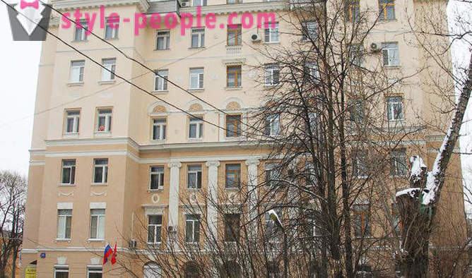 De kosten van de appartementen in het oudste Moskou herenhuizen