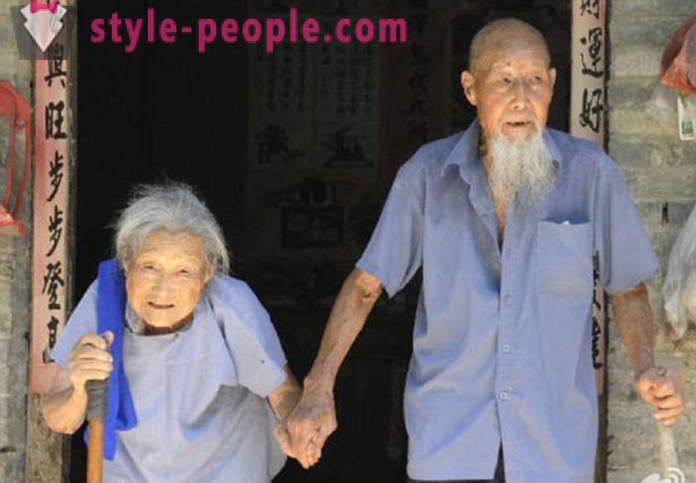 Na 80 jaar huwelijk, het paar eindelijk een bruiloft fotoshoot