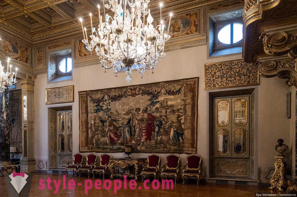 Residentie Russische ambassadeur in Rome: de grootste en mooiste!