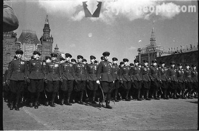 De parade op het Rode Plein op 1 mei 1951