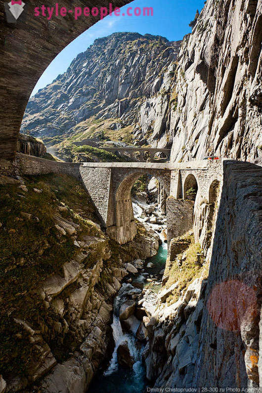 Devil's Bridge en de Suvorov in Zwitserland