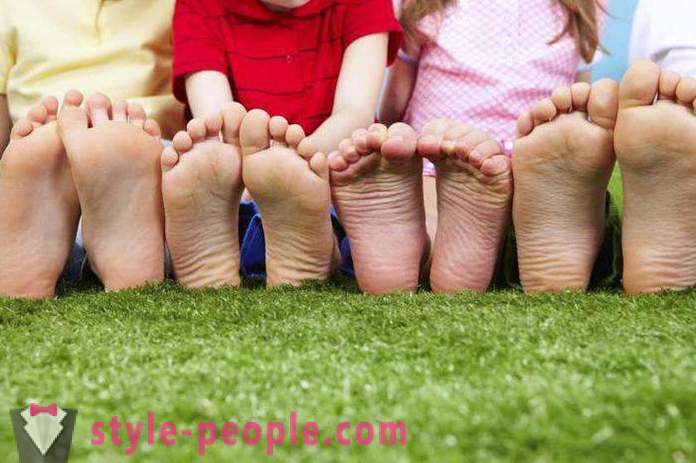 Hoe maak je voetbedden voor een kind kiezen?
