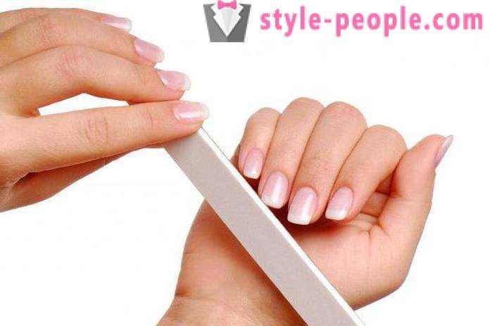 Cutter manicure: soorten frezen en sproeiers voor thuisgebruik