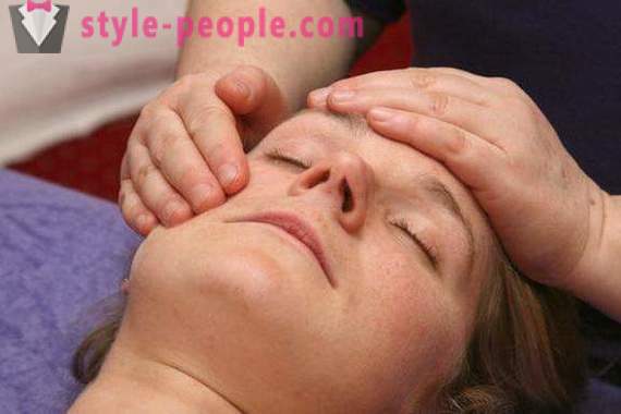 Myofasciale massage van het gezicht: speeltechniek