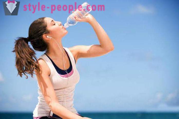 Kan ik het water drinken tijdens een training in de sportschool?