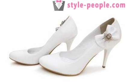 Witte schoenen voor fashionista's