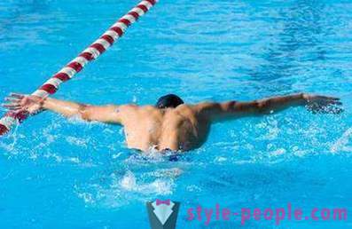 Zwembad: het gebruik van spinale en cijfers