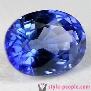 Sapphire - blauwe edelsteen